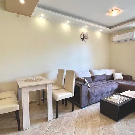 Bratanov Lifestyle Vi * Sunny Beach