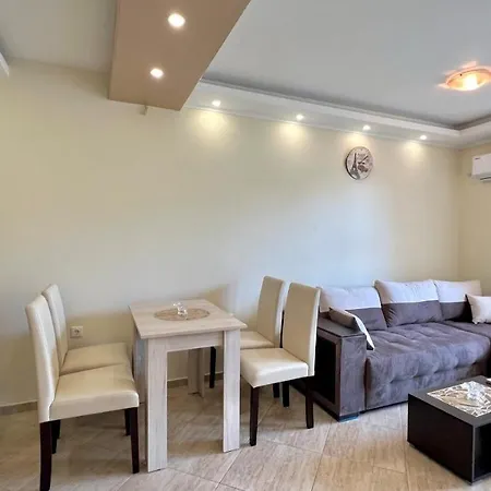 Bratanov Lifestyle Vi Daire *