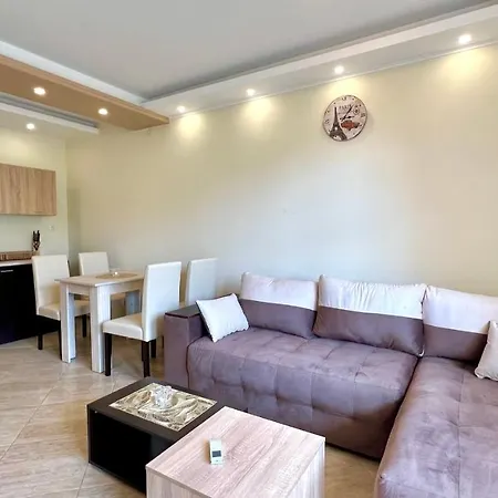 Bratanov Lifestyle Vi Daire Sunny Beach